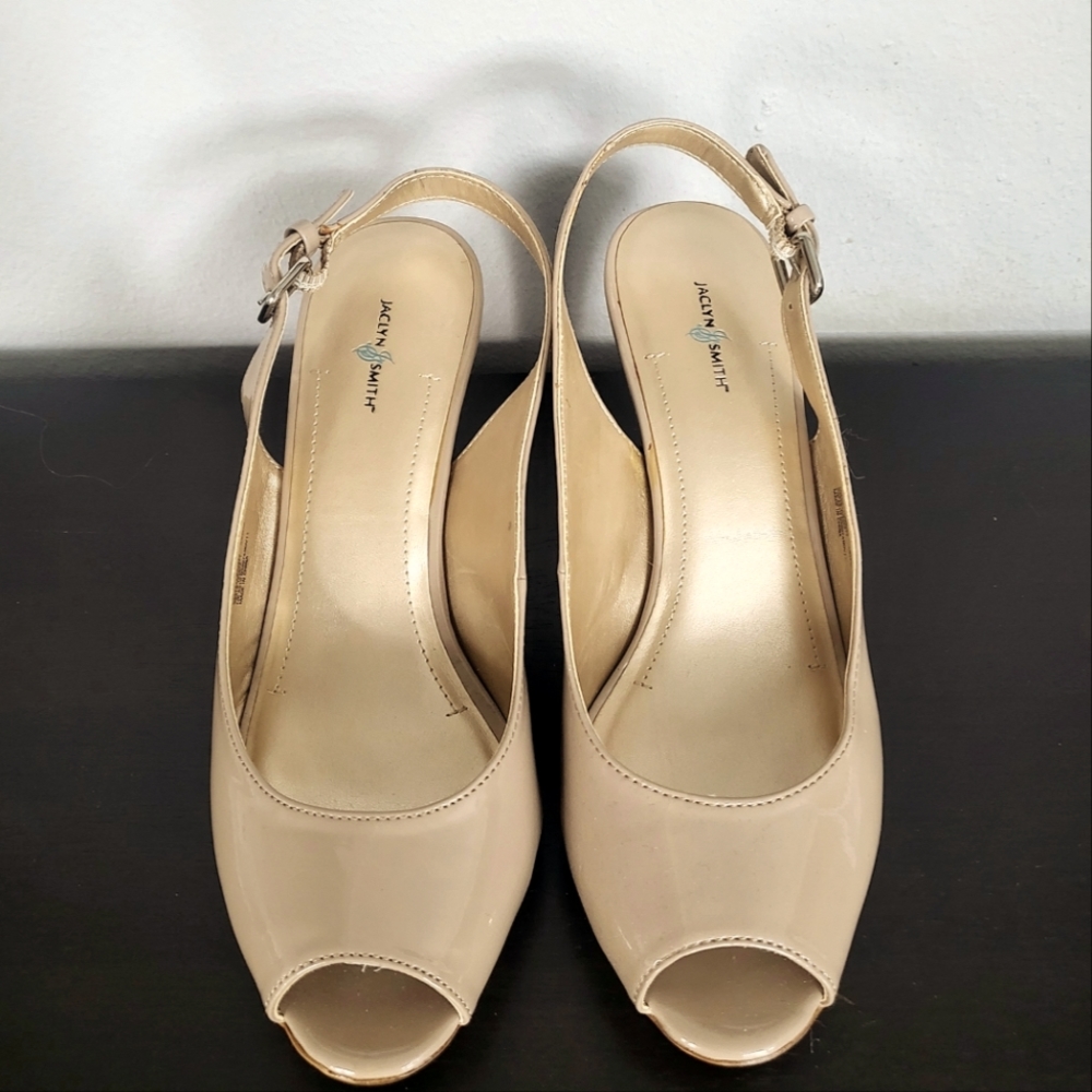 Jaclyn Smith Pumps Nude US 7.5